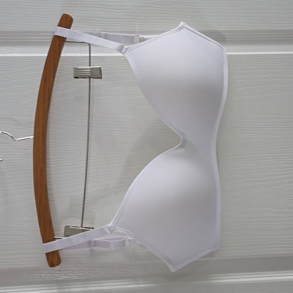 3 wireless bra's 36DD - Picture 10 of 12